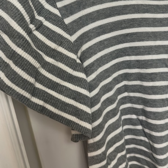 Banana Republic flutter sleeve striped sweater xs - Picture 3 of 6